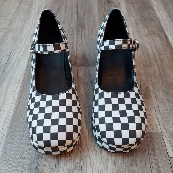 Delias Dolls Kill Tunnel Vision Checkered Mary Jane Heel 10 Black White - Picture 2 of 12